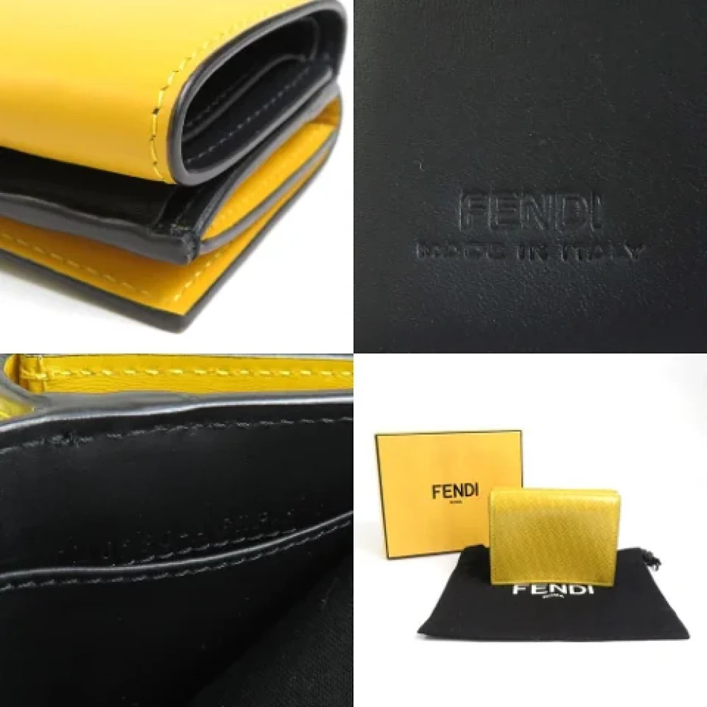 Fendi Vintage Pre-owned Leather wallets Yellow Dames