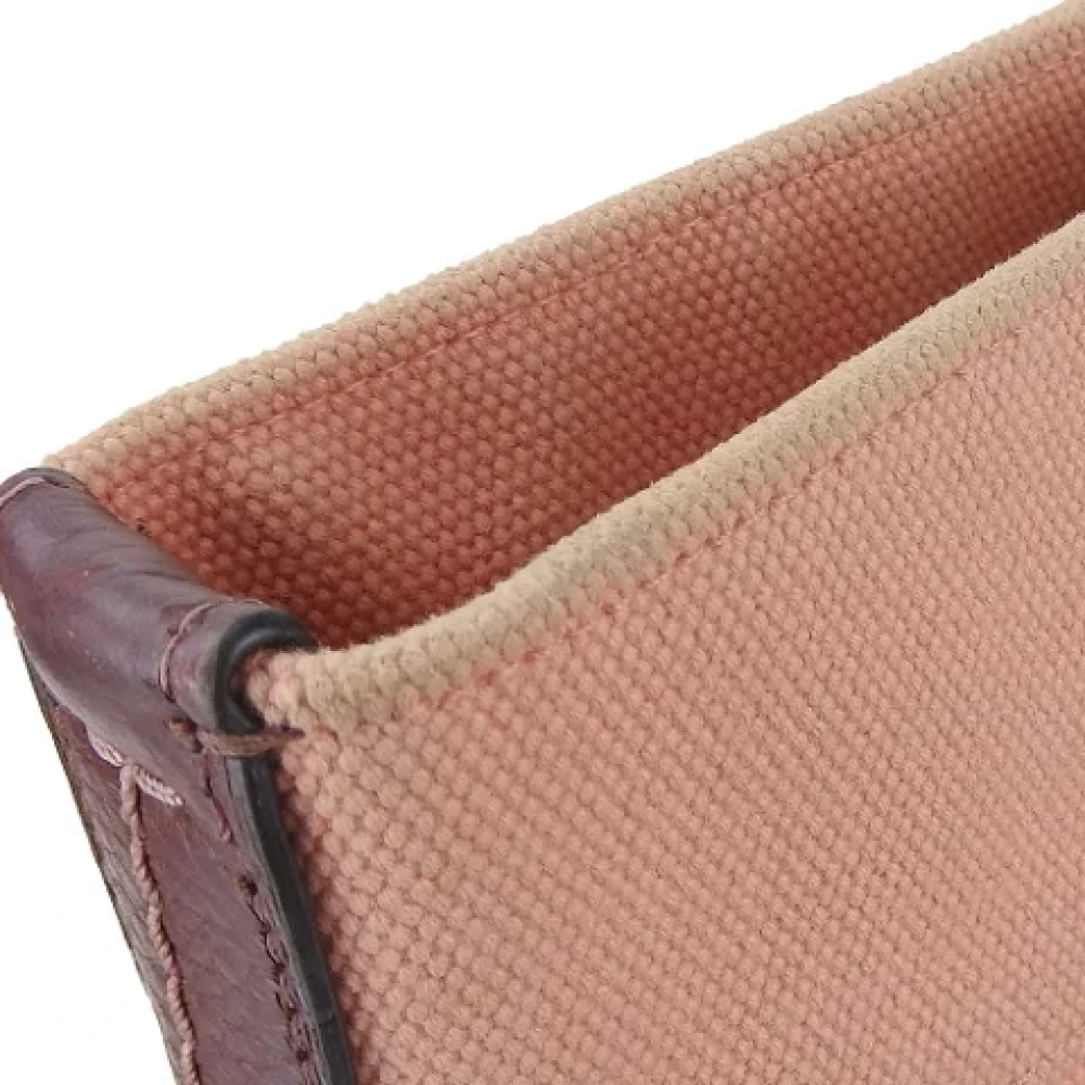 Coach Pre-owned Canvas shoulder-bags Pink Dames