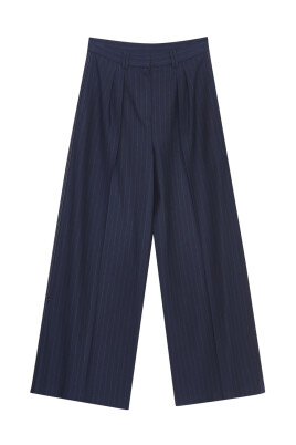 pantalon-bleu-a-rayures-en-jersey