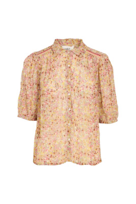 floral-short-sleeve-shirt
