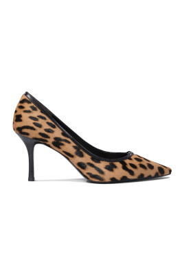 brown-heeled-pumps-for-women