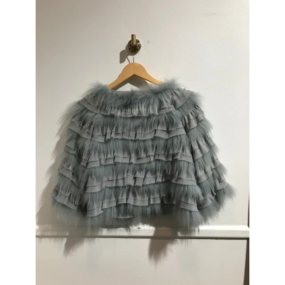 Valentino Vintage Pre-owned Fur outerwear Gray Dames