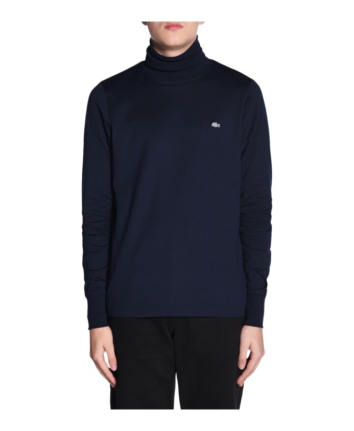 collection-de-pulls-bleus-a-col-roule