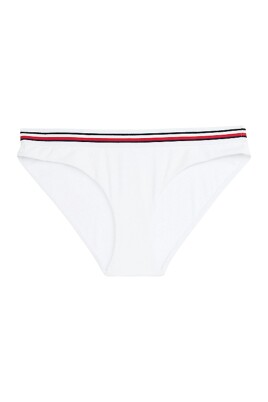 klassieke-bikini-met-gestreepte-tailleband