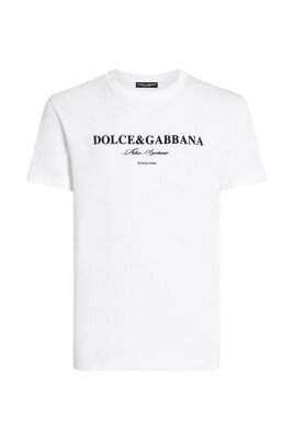 white-t-shirts-and-polos