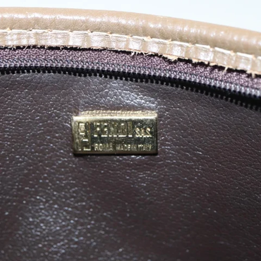 Fendi Vintage Pre-owned Canvas clutches Brown Dames