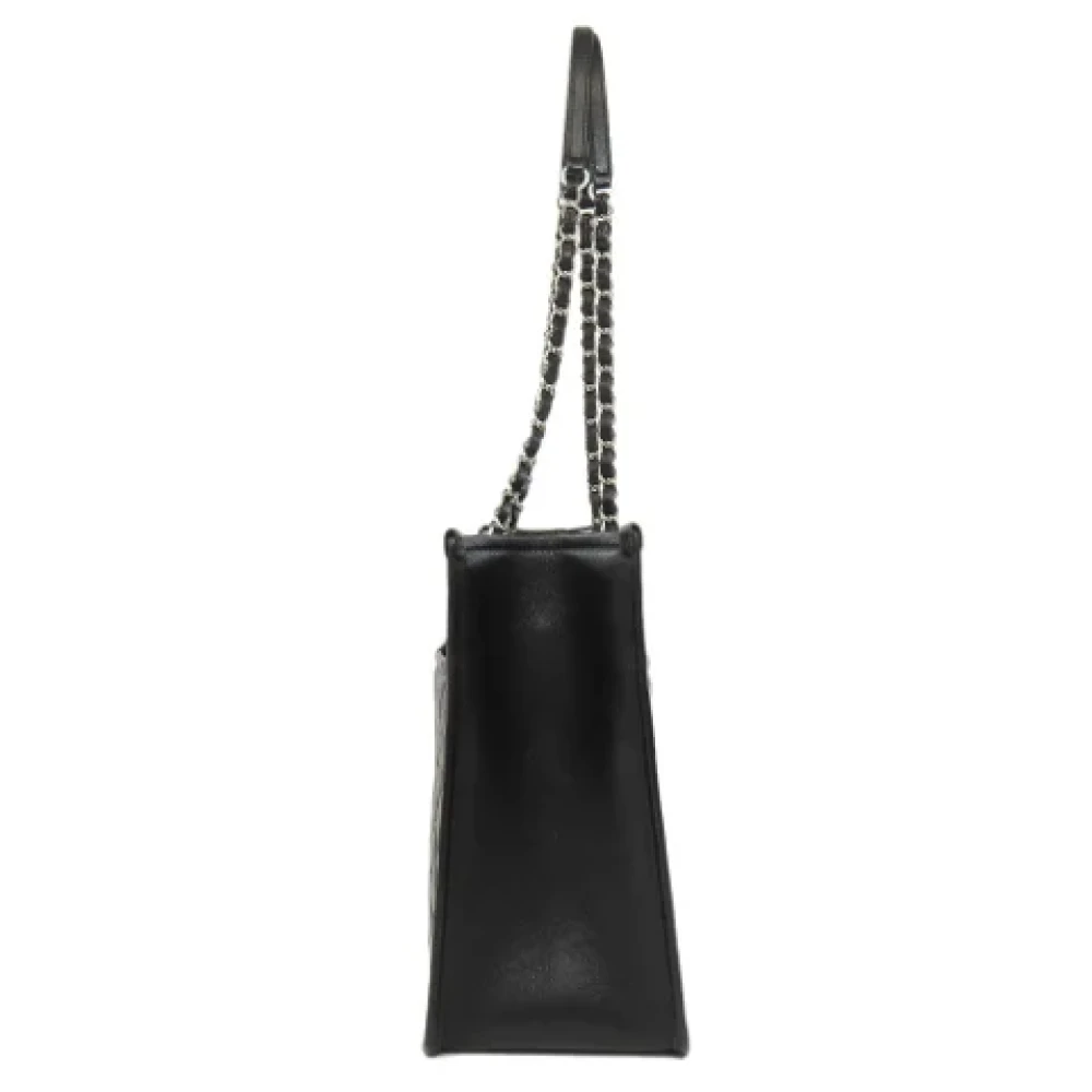 Chanel Vintage Pre-owned Leather totes Black Dames