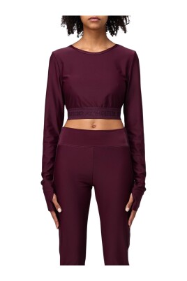 violet-crop-top-chic-modern-look