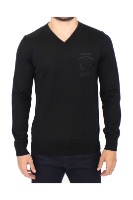 black-v-neck-pullover-sweater