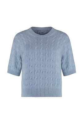 stylish-knitwear-for-fashionable-looks