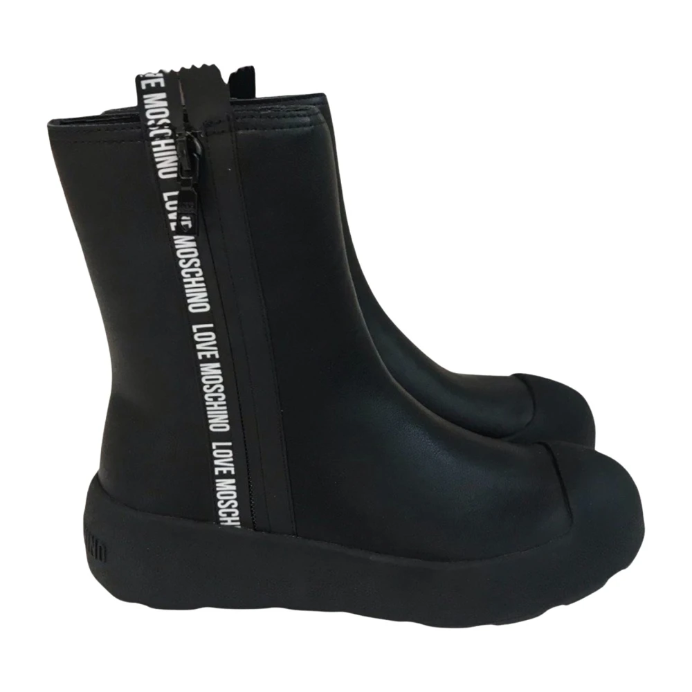 Shoes > Boots > Ankle Boots - - Love Moschino - Modalova