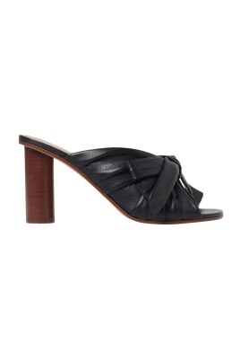 sandales-a-talon-noir-avec