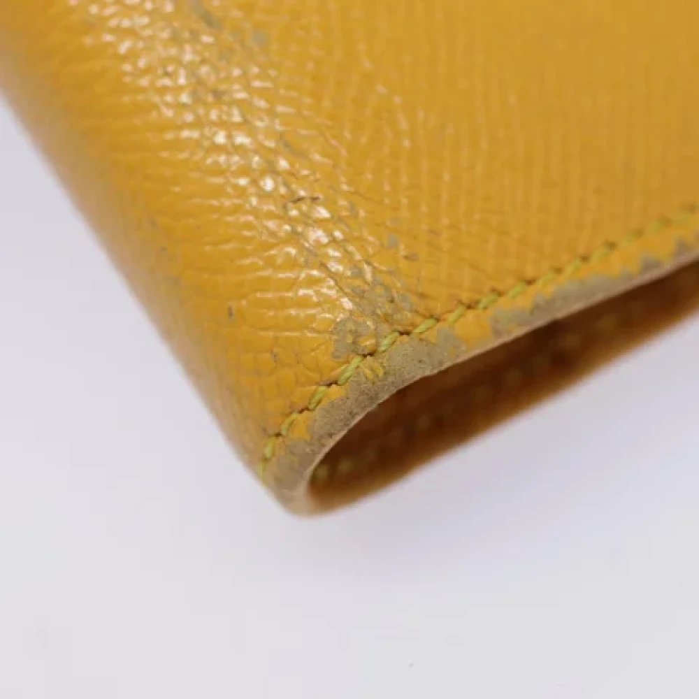 Celine Vintage Pre-owned Leather home-office Yellow Dames