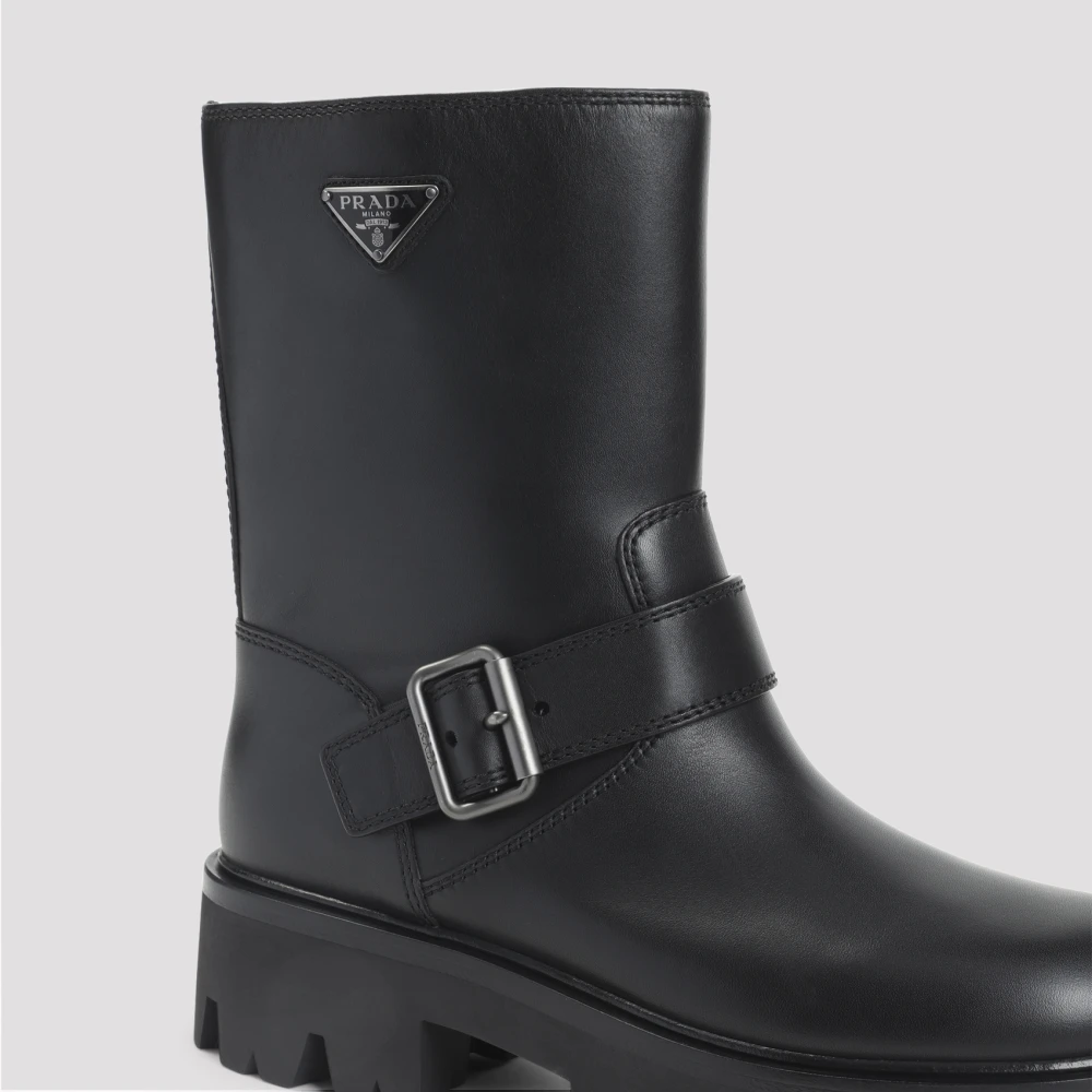 Prada Zwarte leren enkellaarzen met gesp