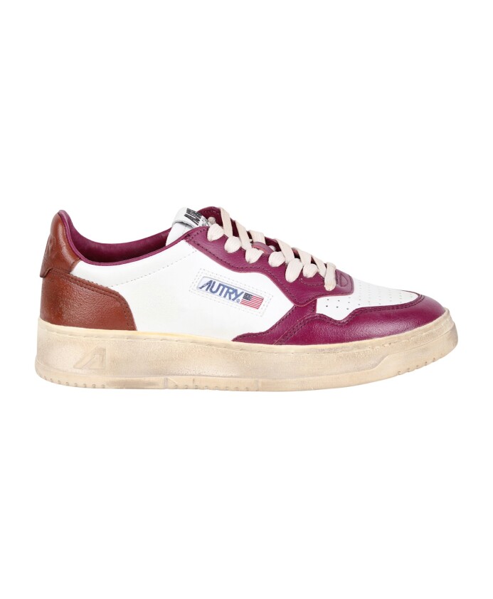 vintage-medalist-metallic-sneakers