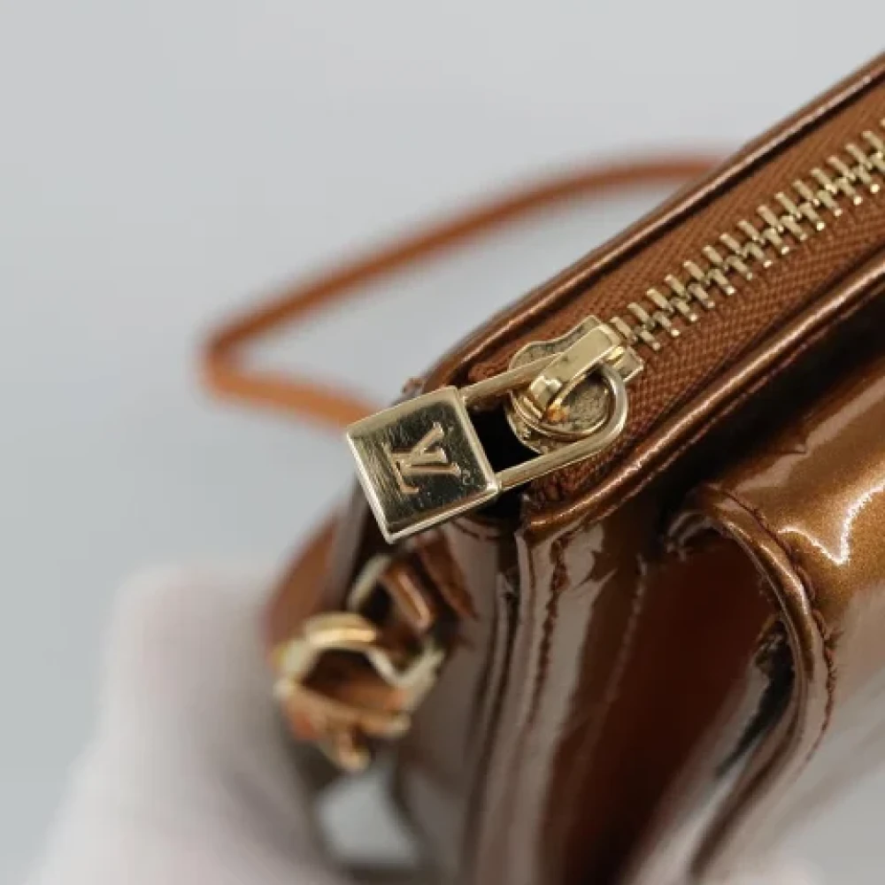 Louis Vuitton Vintage Pre-owned Leather pouches Brown Dames