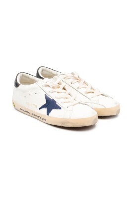 sneakers-blanches-pour-garcons