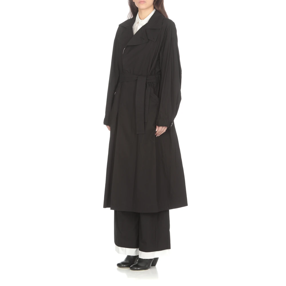 Yohji Yamamoto Zwarte katoenen jas met piek revers Black Dames