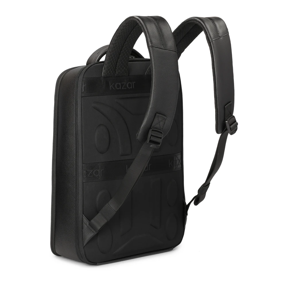 Kazar Zwarte leren rugzak met laptopvak Black Heren