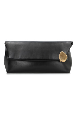 chic-leather-clutch-with-zipper
