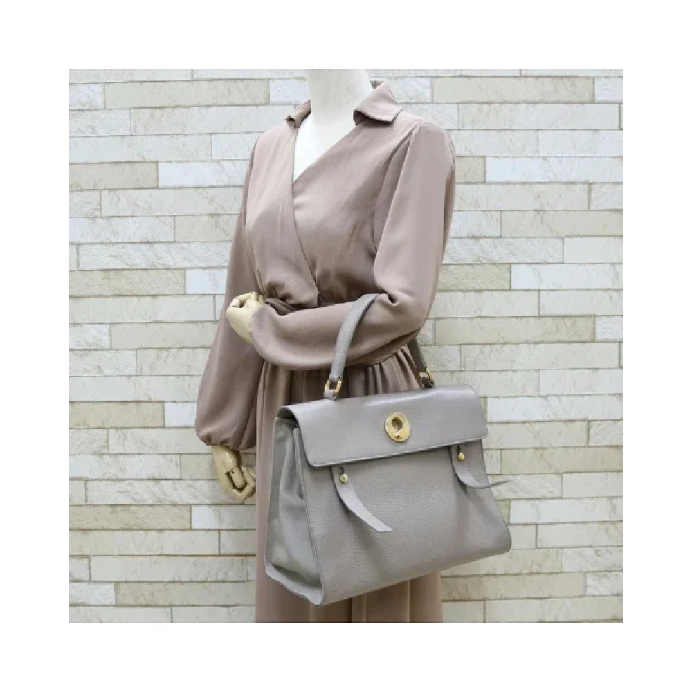 Saint Laurent Vintage Pre-owned Leather handbags Gray Dames