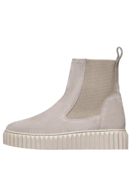 Beth Chelsea Boot