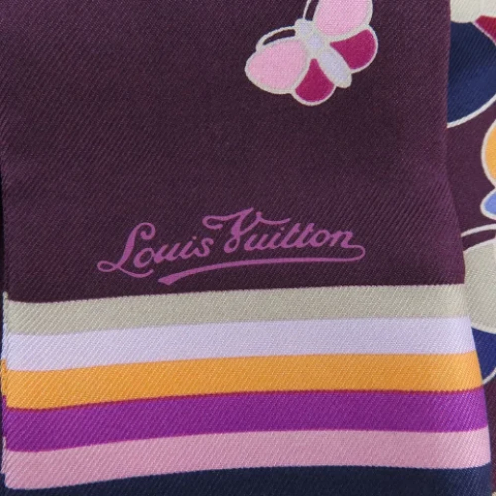 Louis Vuitton Vintage Pre-owned Silk scarves Purple Dames
