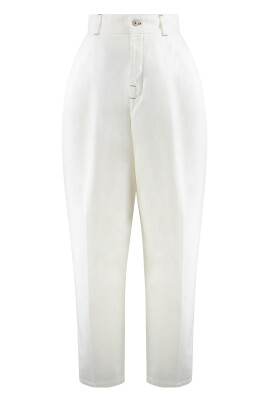 straight-leg-denim-jeans-with-pockets