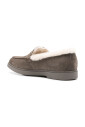 casual-grijze-loafers-met-rubberen-zool