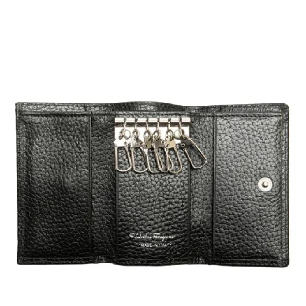Salvatore Ferragamo Pre-owned Leather key-holders Black Dames