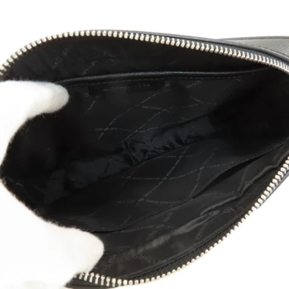 Michael Kors Pre-owned Leather shoulder-bags Black Dames