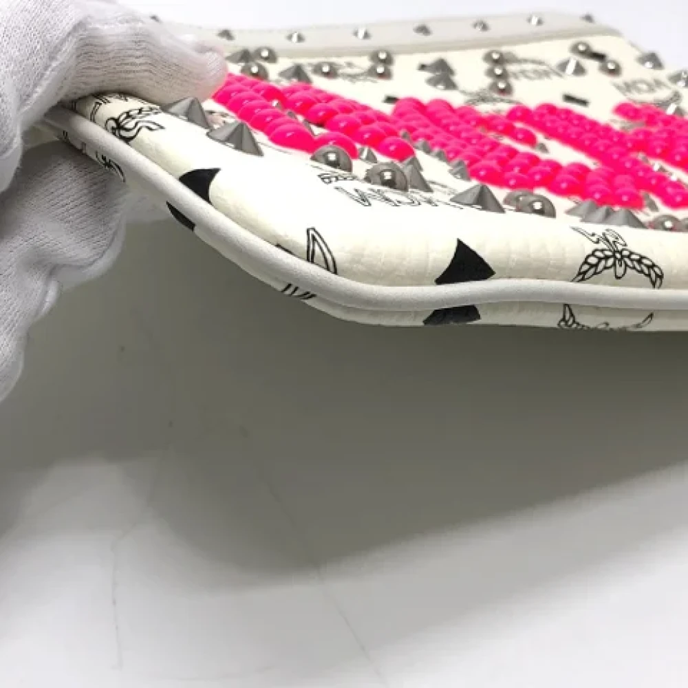 MCM Pre-owned Leather clutches White Dames