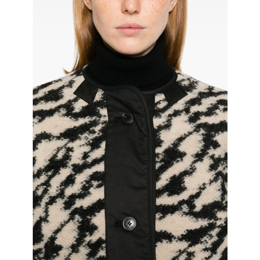 Isabel Marant Étoile Zwarte Jassen & Mantels Aw24 Black Dames