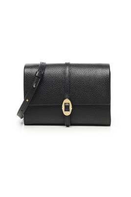 black-shoulder-bag-with-metal-detail