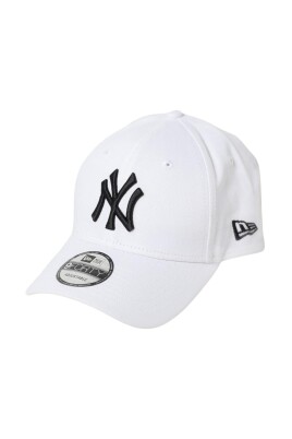 ny-yankees-adjustable-cap