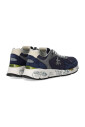 sneaker-en-daim-bleu-et-blanc