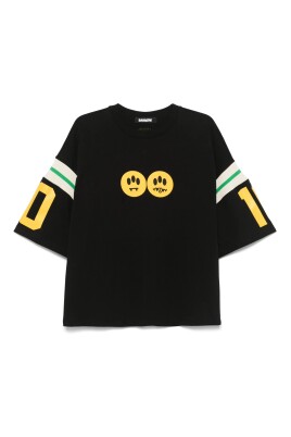 black-basic-t-shirt