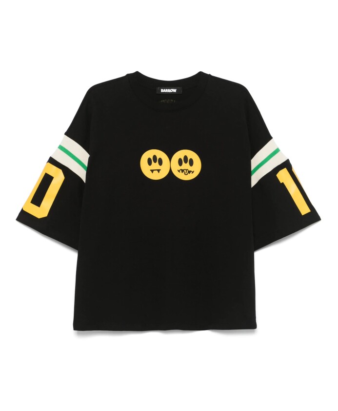 black-basic-t-shirt
