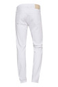slim-fit-jeans