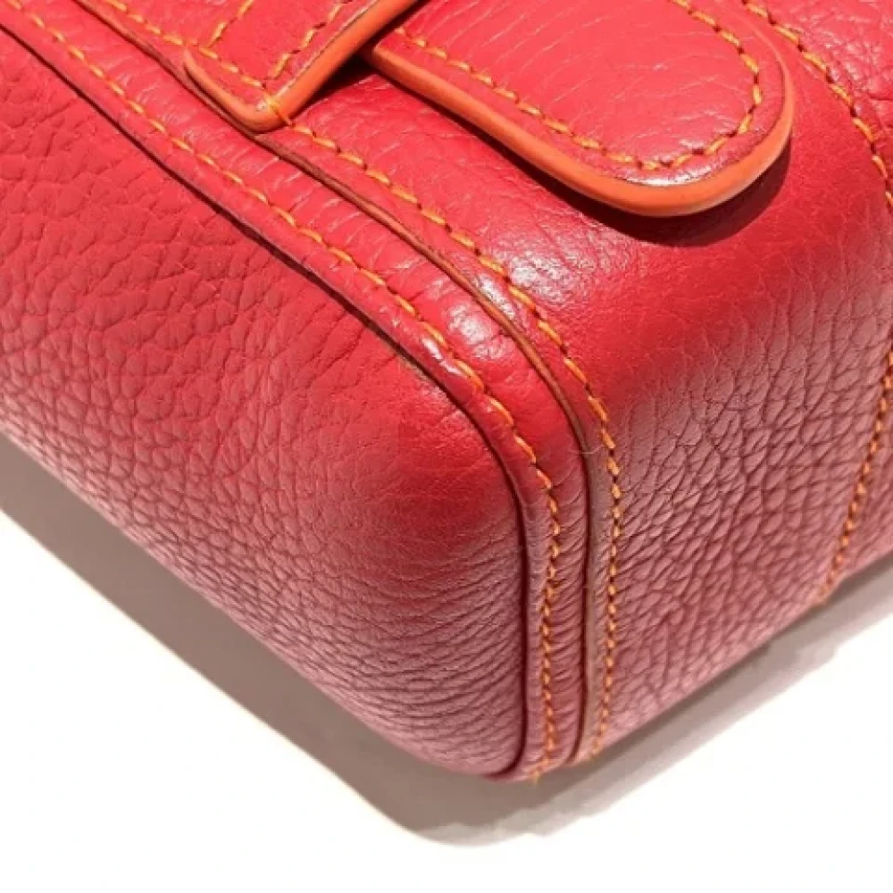 Loewe Pre-owned Leather handbags Red Dames