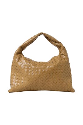 woven-leather-shoulder-bag