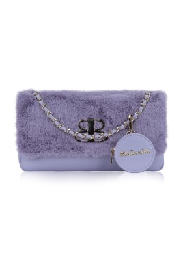 womens-shoulder-bag-with-automatic-button-and-zipper
