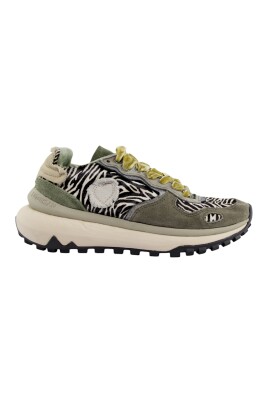 stylish-zebra-print-sneakers