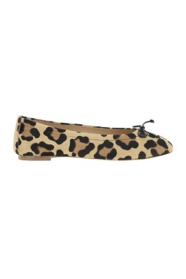 leopard-print-ballet-flats