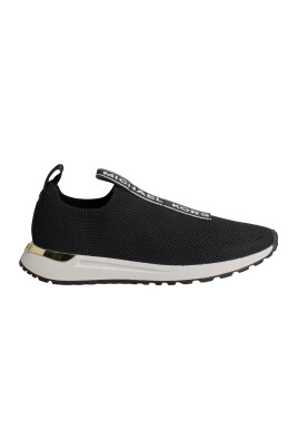 slip-on-sneakers-for-kvinnor