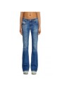 bootcut-jeans-with-low-waist
