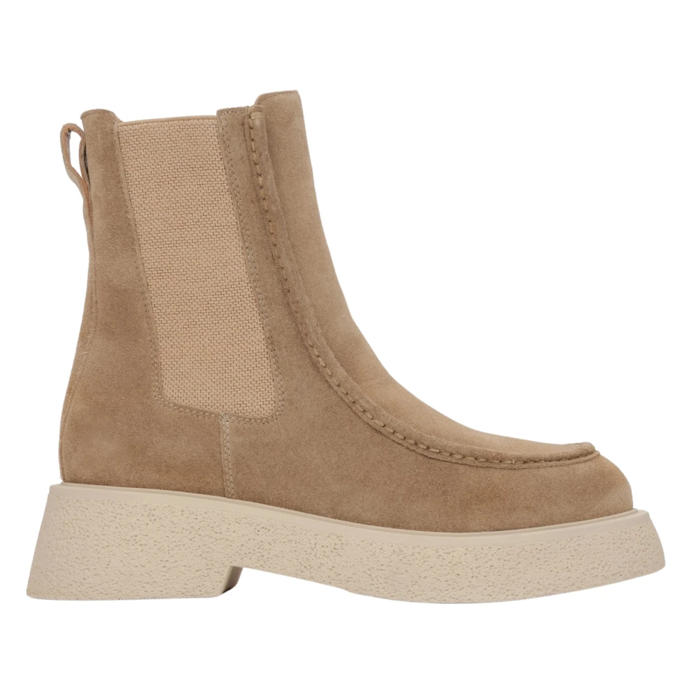 Shoes > Boots > Chelsea Boots - - Estro - Modalova