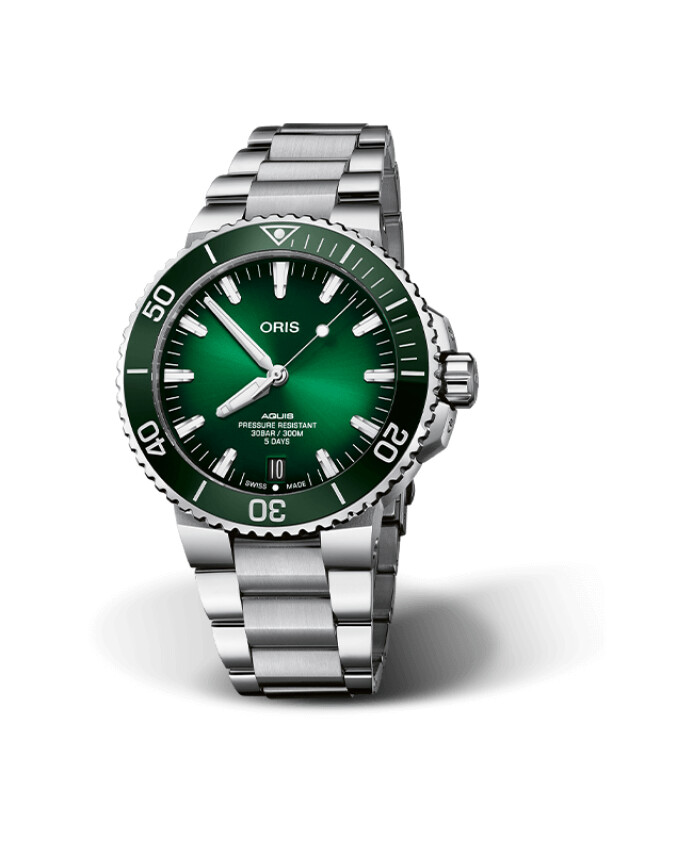 aquis-date-calibre-400-montre-automatique