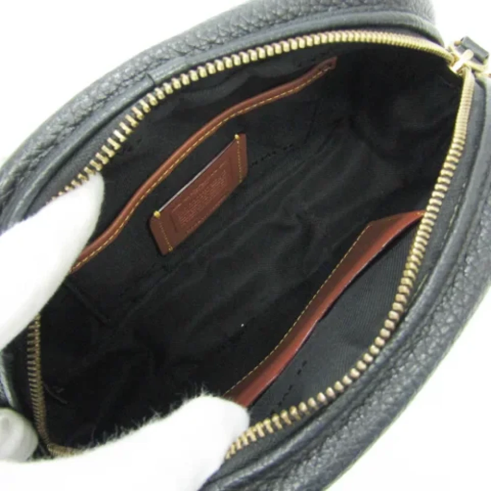 Coach Pre-owned Leather shoulder-bags Black Dames