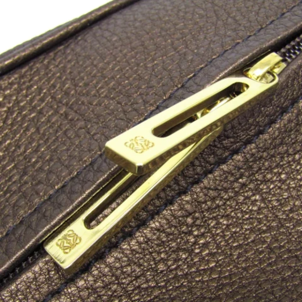 Loewe Pre-owned Leather handbags Brown Dames